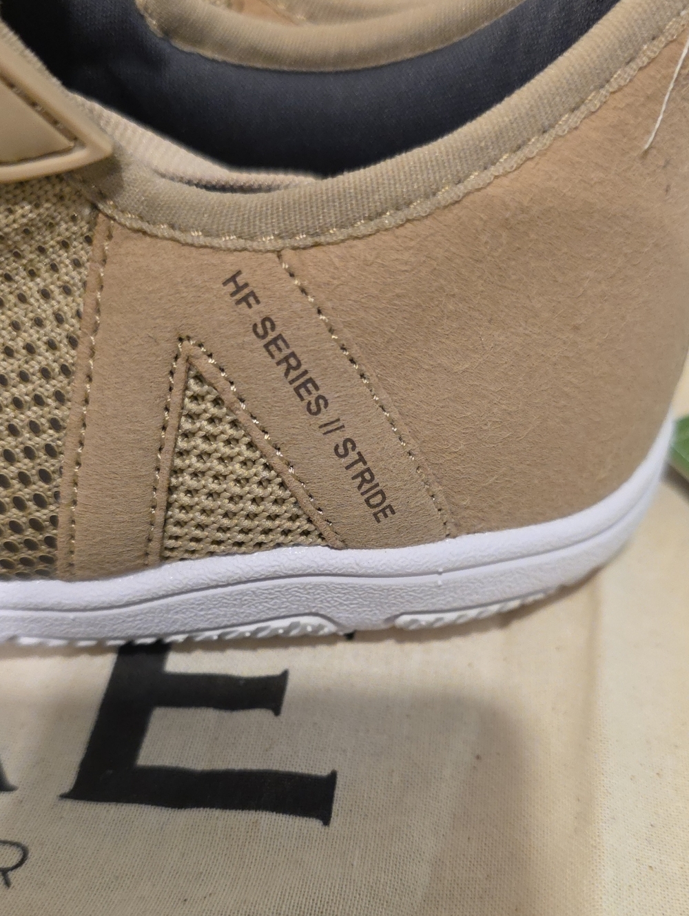 Hike Womens Size 7 HF Series Stride Beige Knit Casual Sneakers - Picture 3 of 8